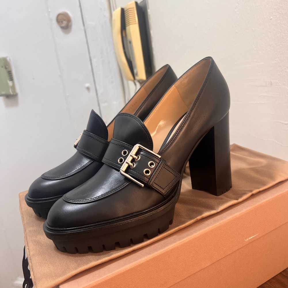 NWT Gianvito Rossi Black Platform Heels